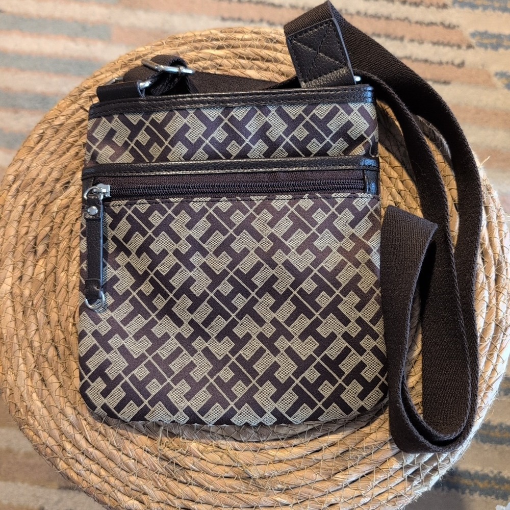 Tommy Hilfiger Crossbody Purse brown and tan TH adjustable crossbody strap